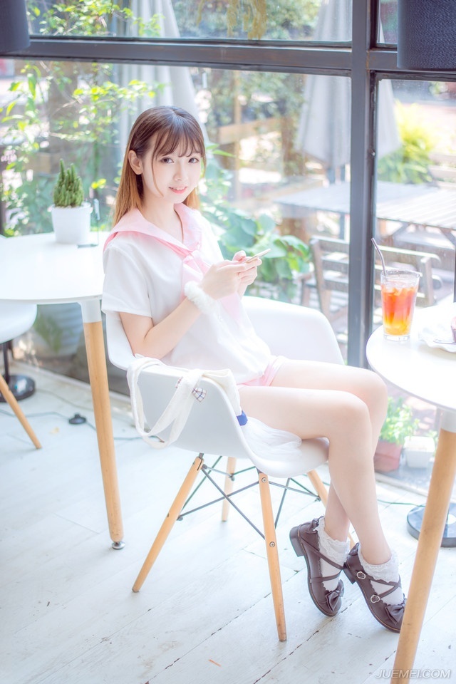 “季常，你去传唤幼常，我有书信让他代我转交主公。”